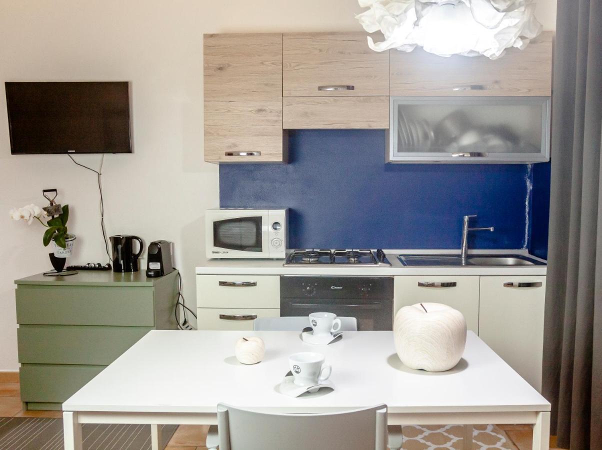 Suite Home Al Centro Di Sassari Zewnętrze zdjęcie