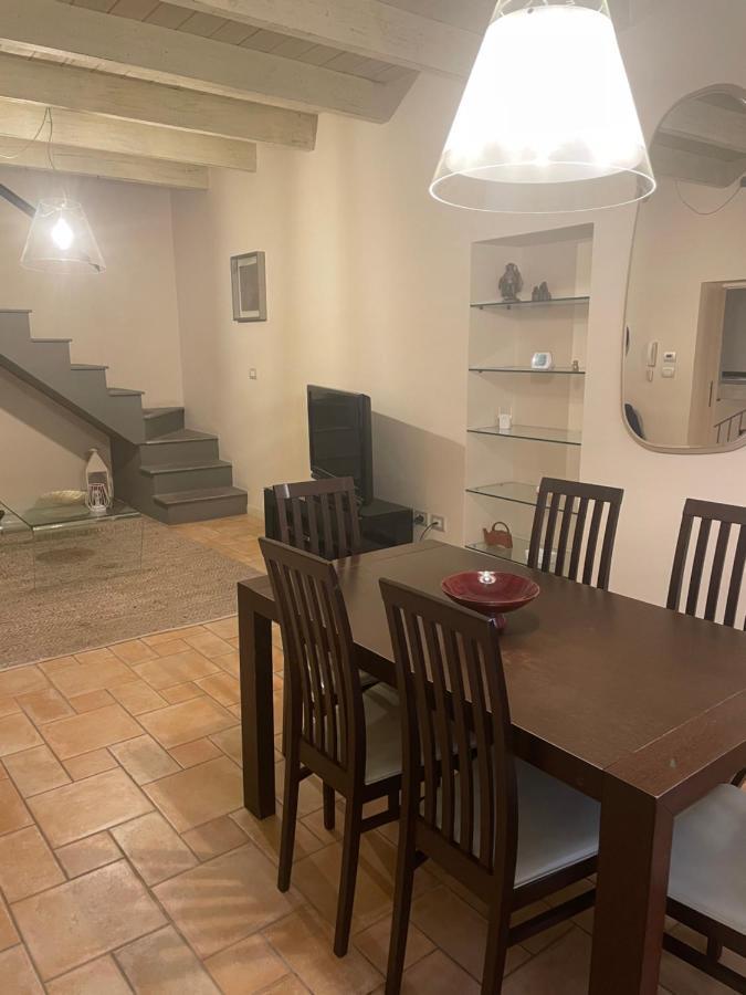 Suite Home Al Centro Di Sassari Zewnętrze zdjęcie