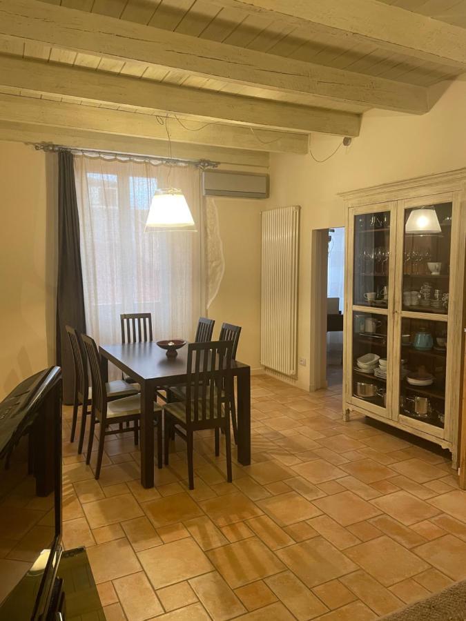 Suite Home Al Centro Di Sassari Zewnętrze zdjęcie